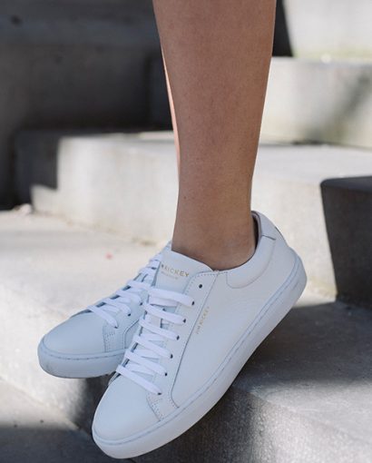 Spin - White