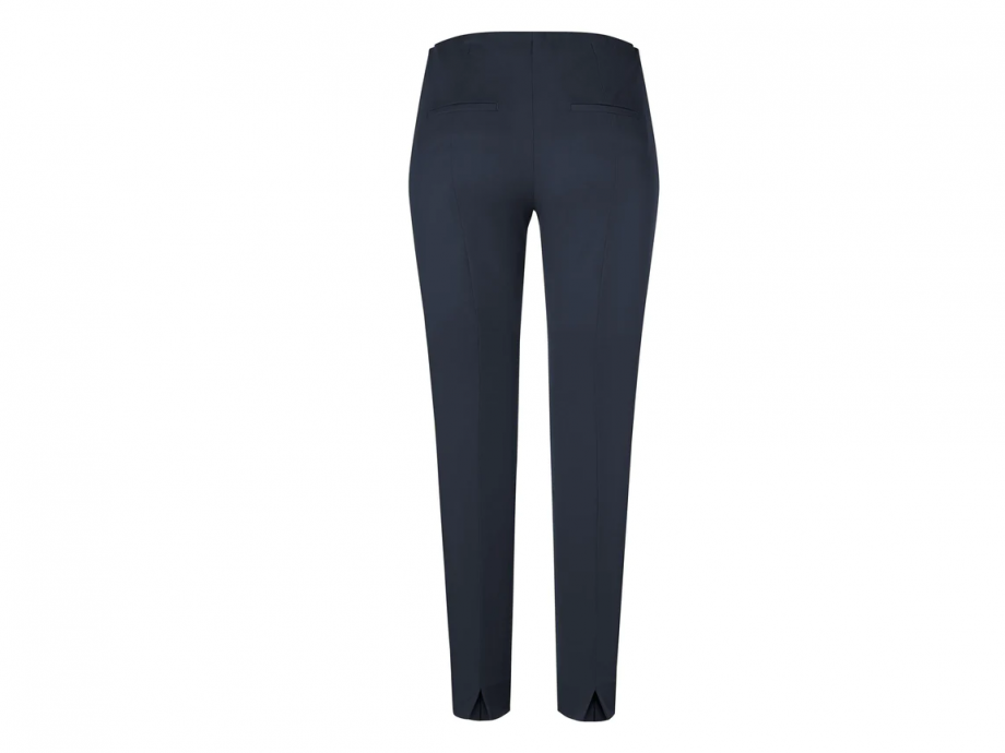 Ros cropped - Midnight