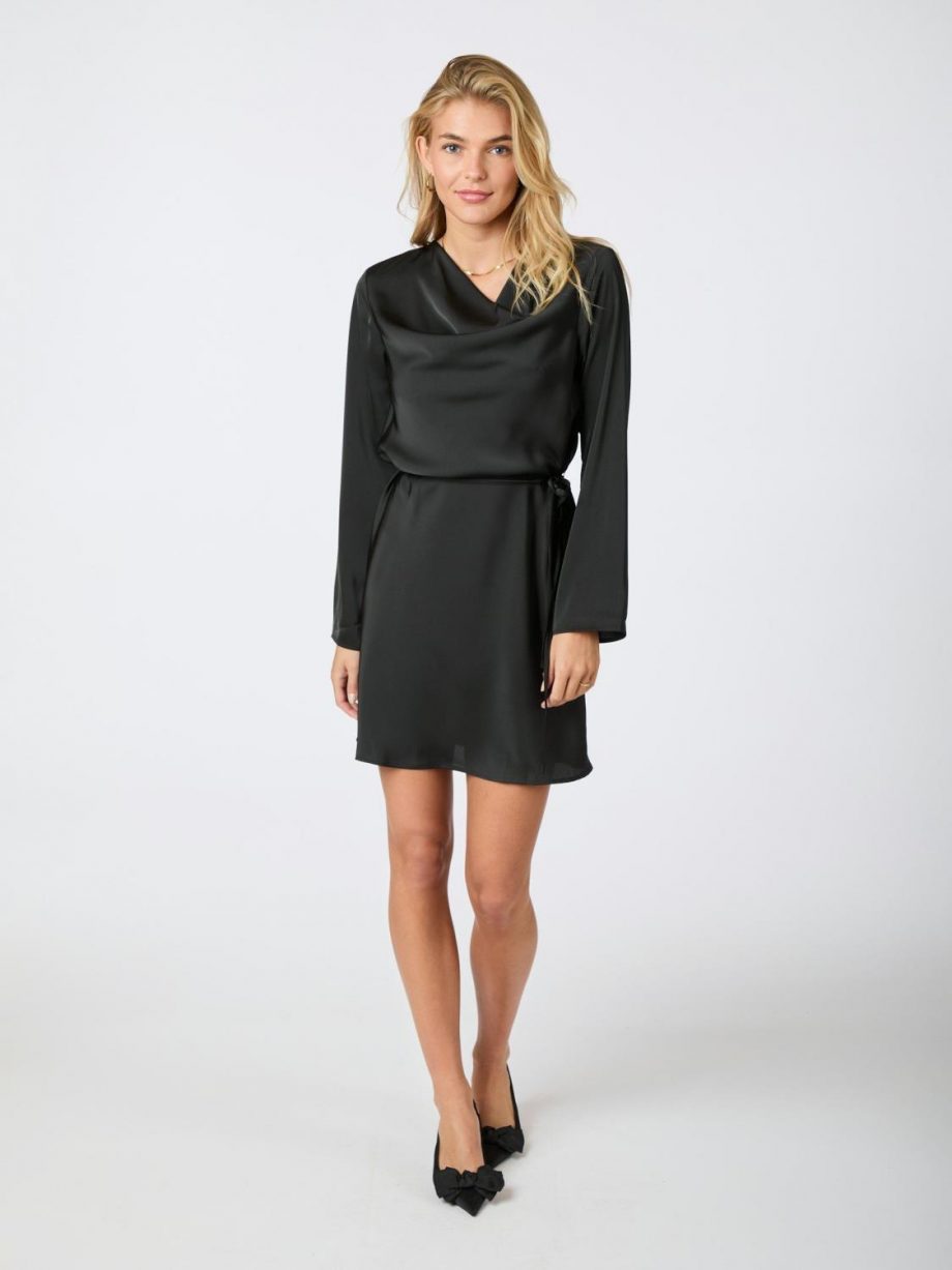 Vega soft satin dress - Black