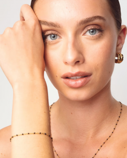 The Black Bead bracelet - Gold