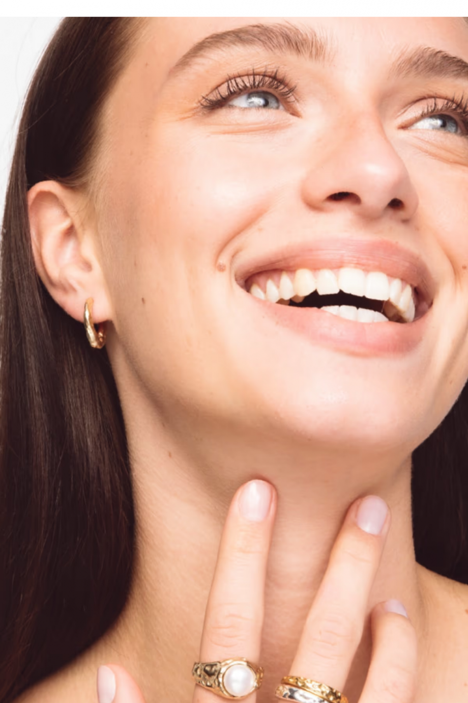 The Small triangle hoops - Gold