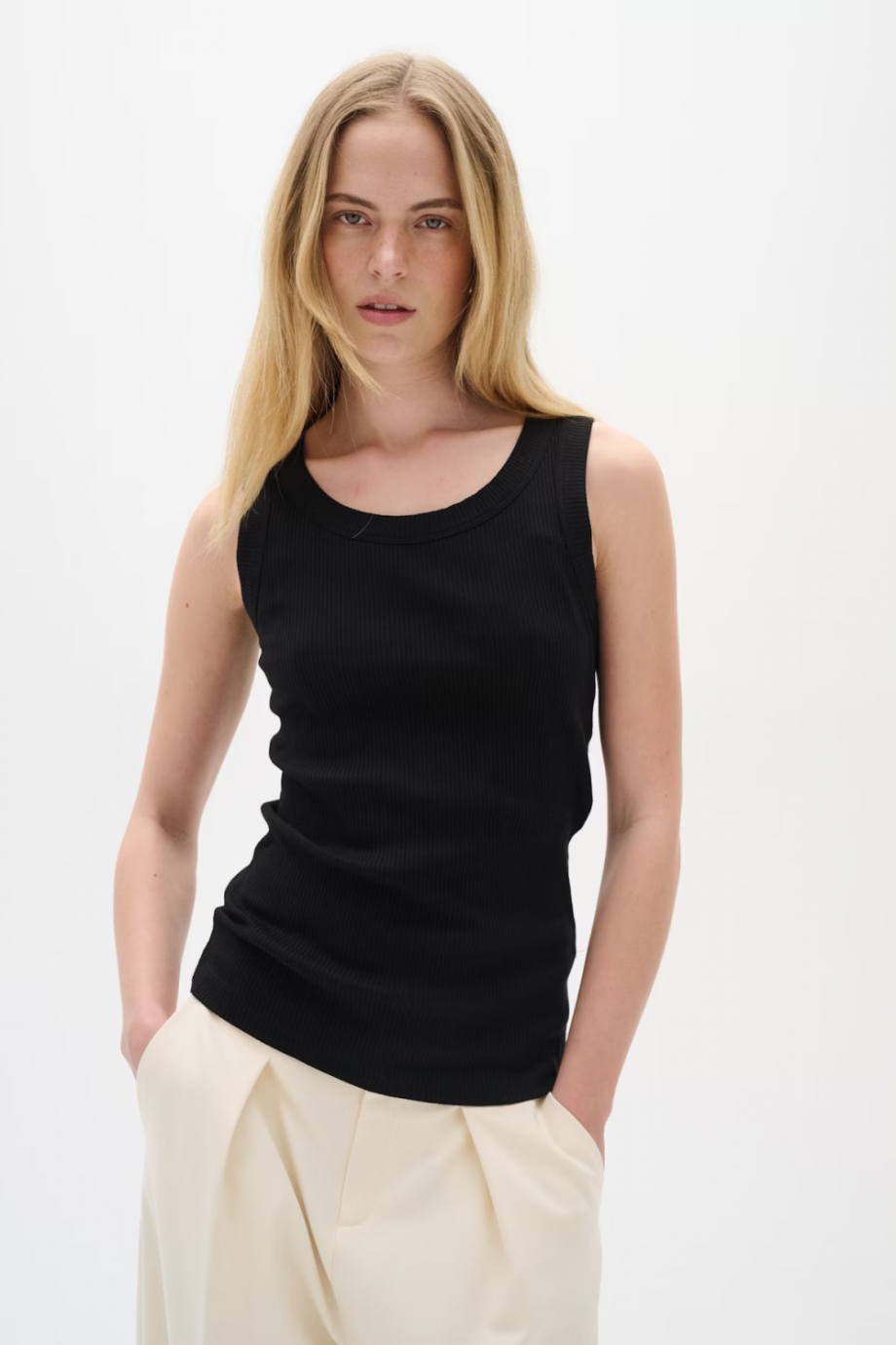 Dagna IW Tank - Black