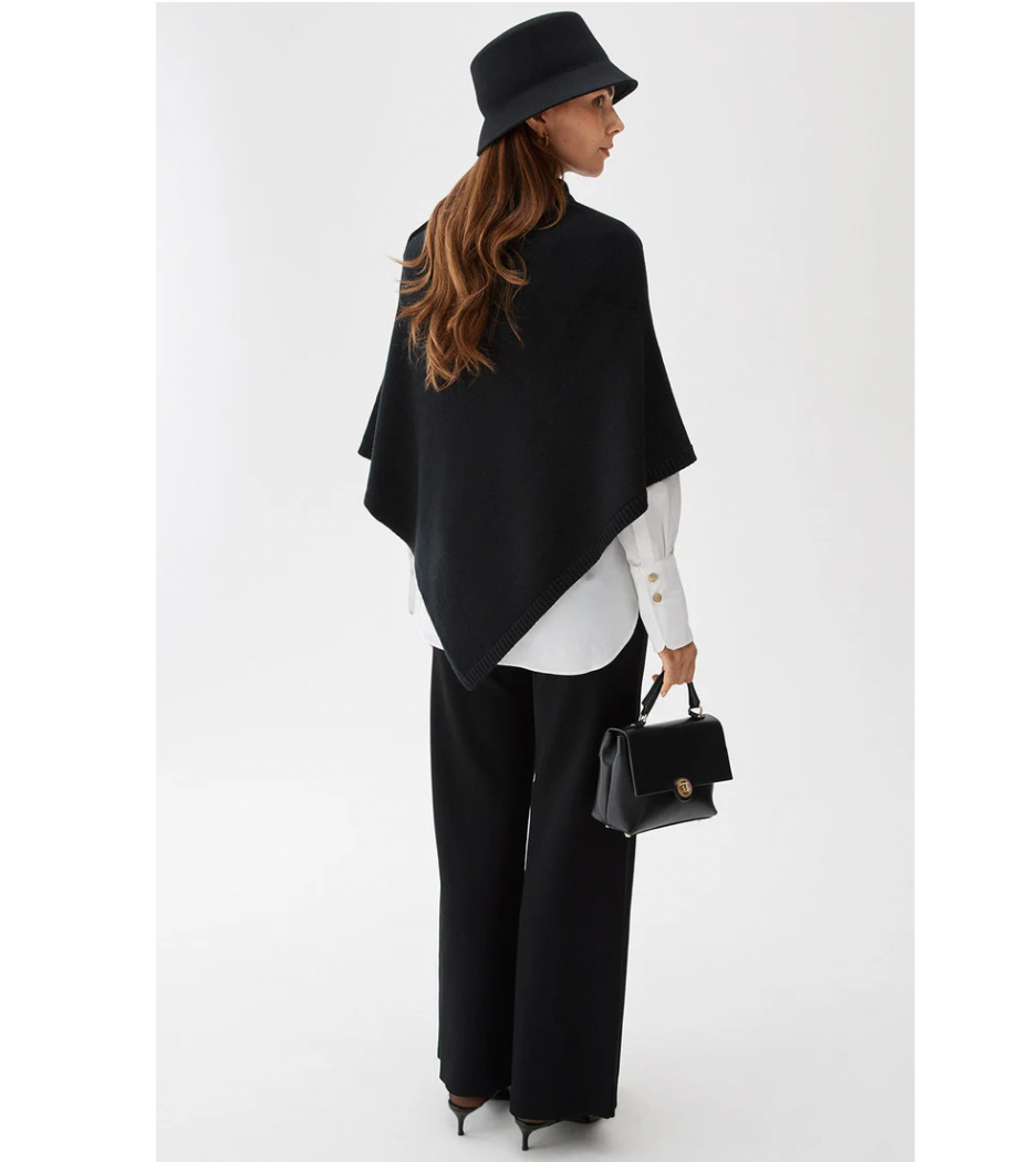 Randy Poncho - Black