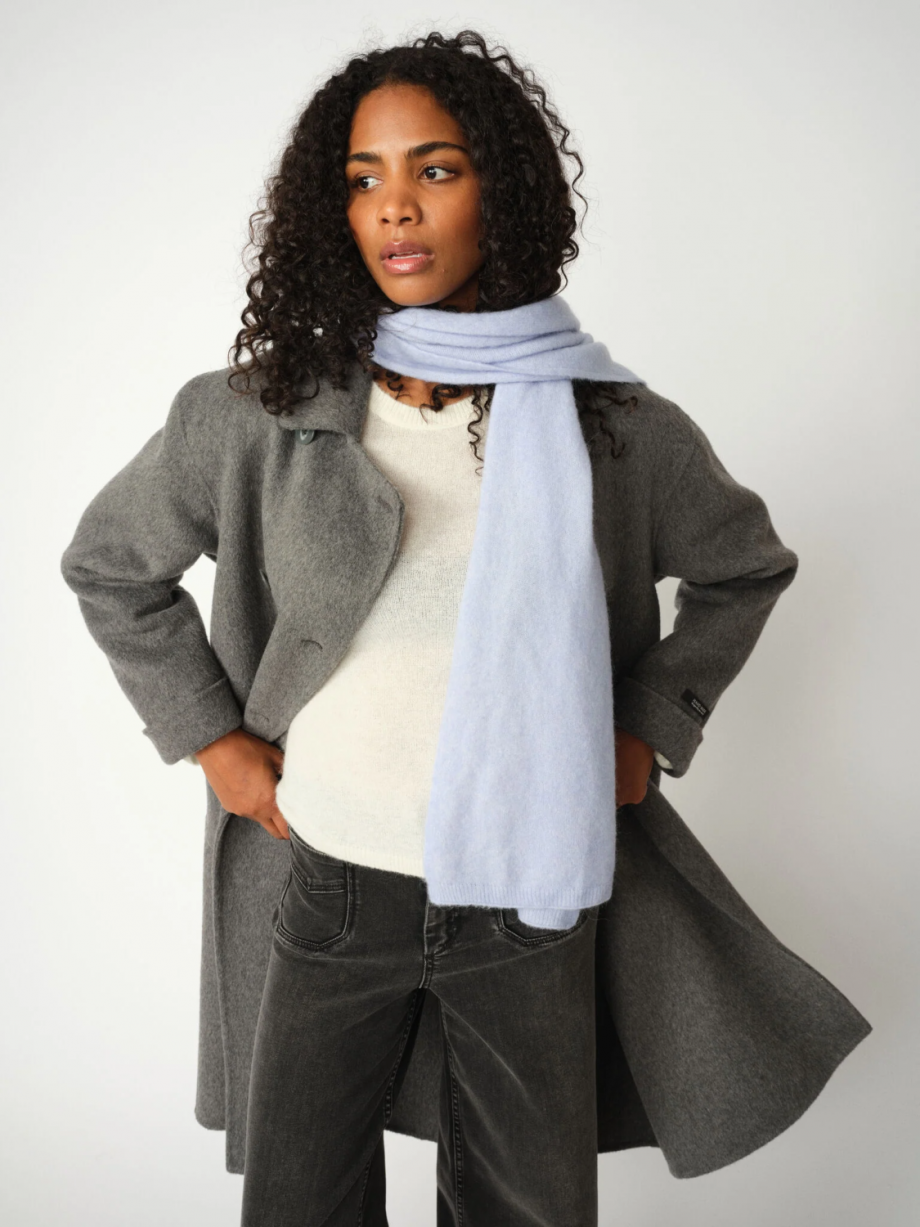 Mape Knit Scarf - Brunnera Blue