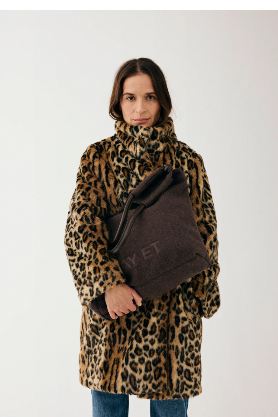 Day Woolen tote - Chocolate mel