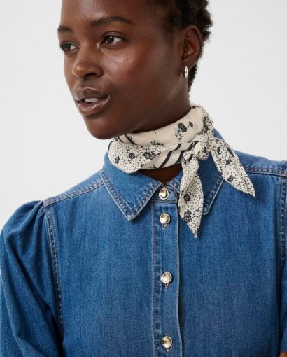 Phi scarf - Whispering white