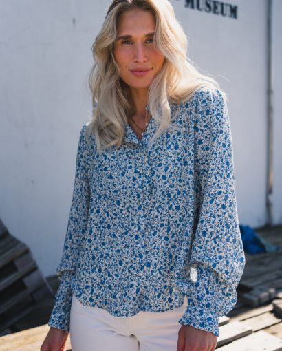 Astrid shirt AOP - Q Harbor flower