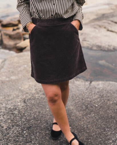 Ella HW skirt - Black coffee