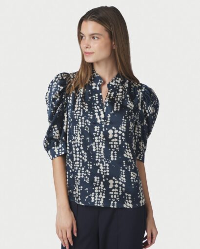 Roella scatter print blouse - Navy