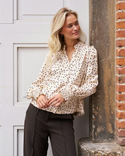 Astrida flower jacquard blouse - Creme